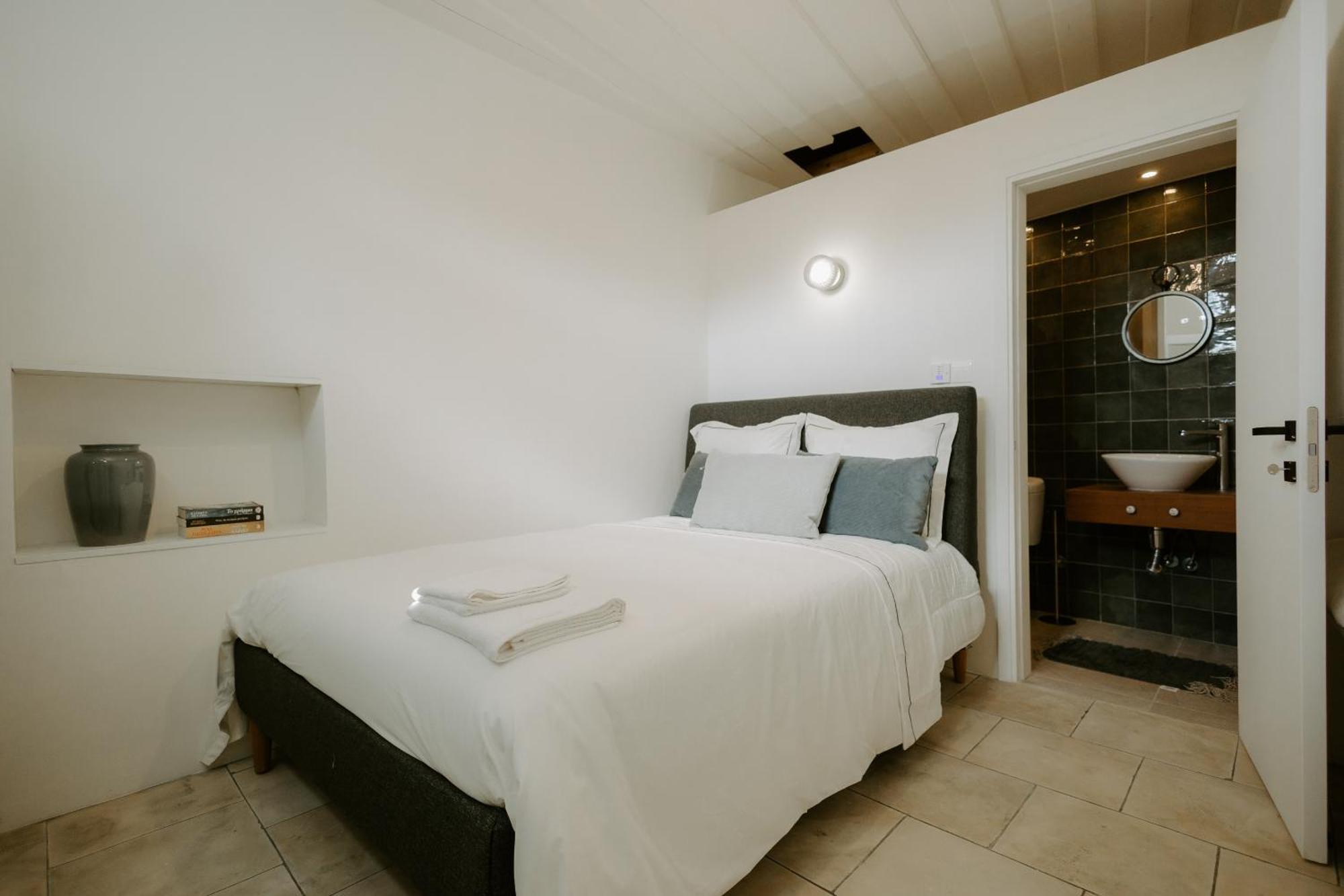 Smaragda'S Guest Rooms Limassol Exteriör bild